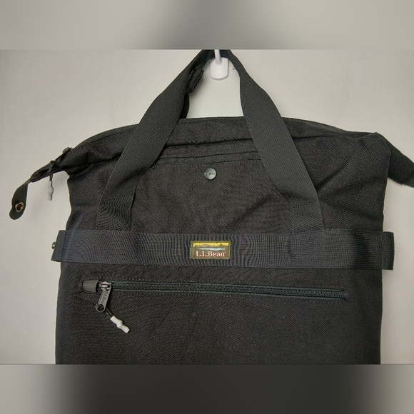 L.L BEAN Mountain 100% Nylon Black Unisexe Backpack Zipper Closure - Picture 2 of 11